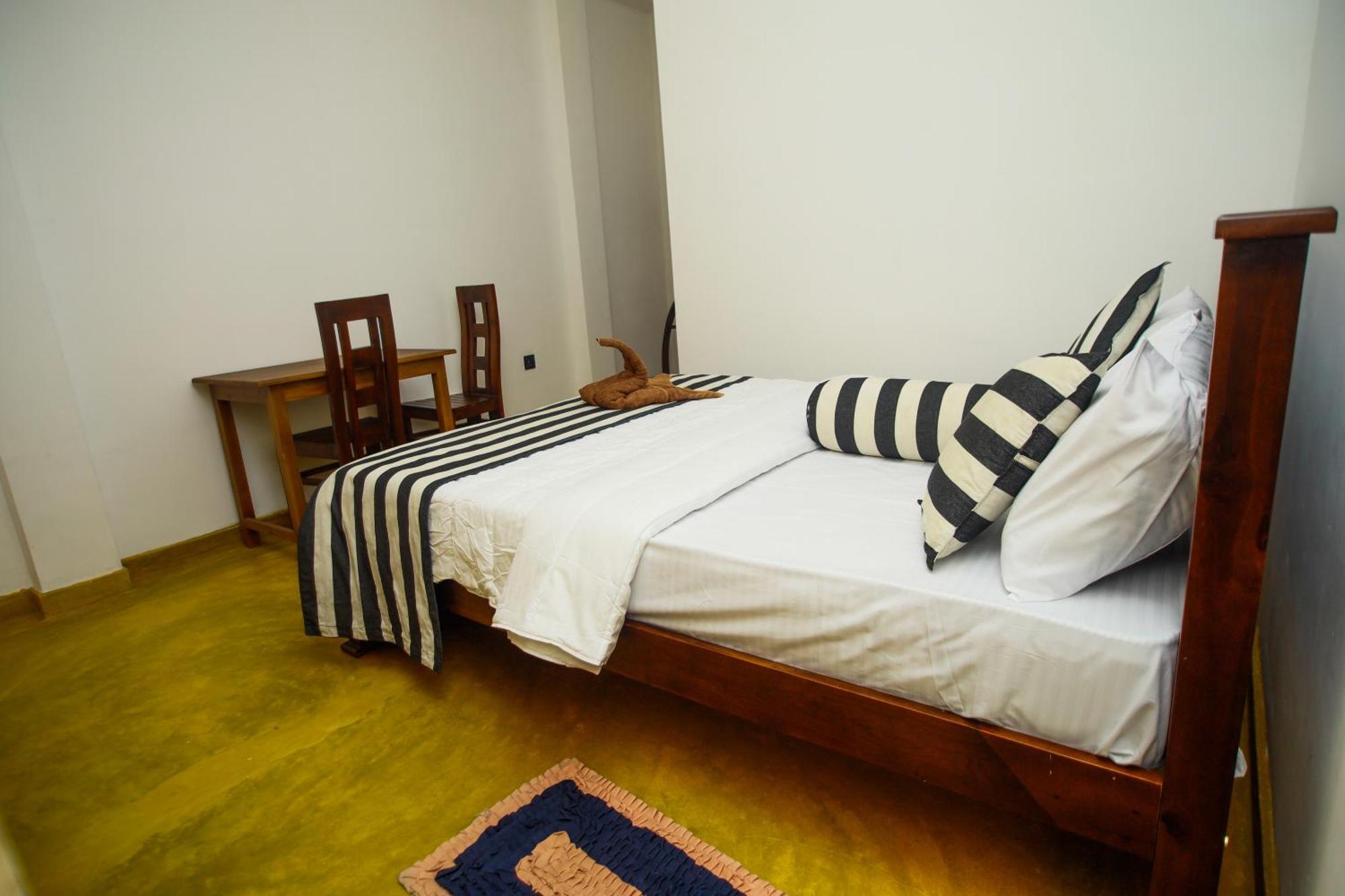 Dinaro Guest Hotel Ella Exterior photo