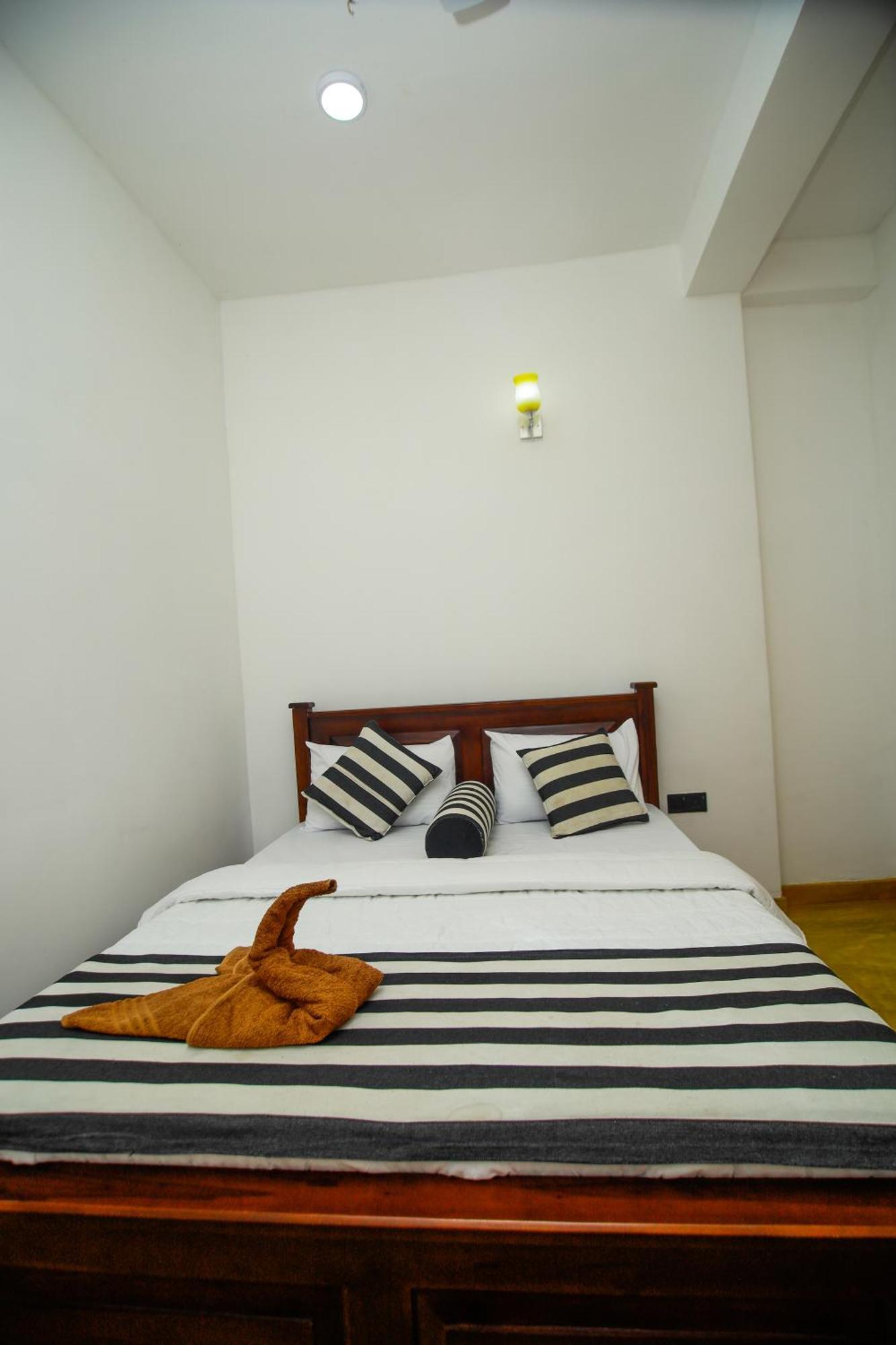Dinaro Guest Hotel Ella Exterior photo