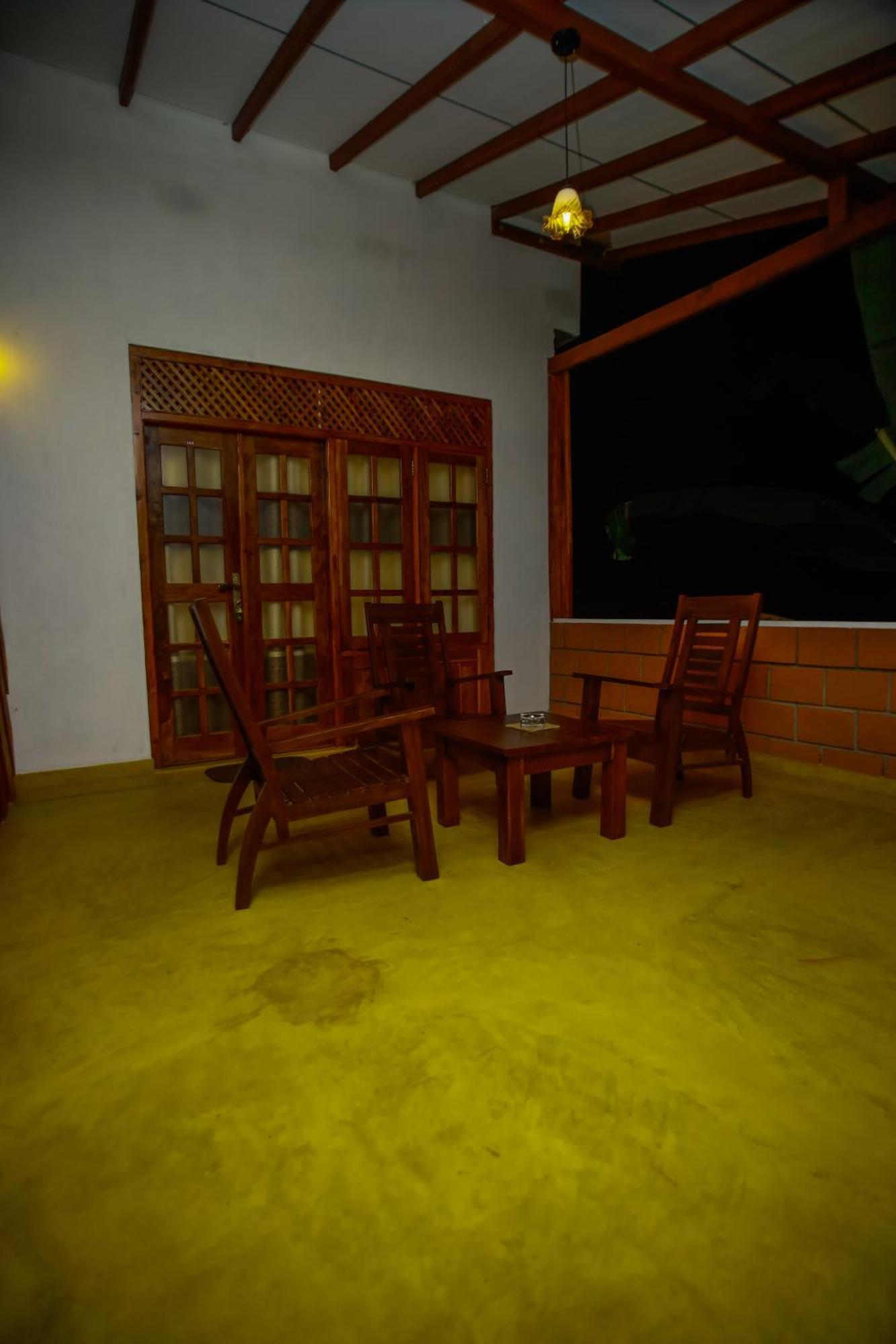 Dinaro Guest Hotel Ella Exterior photo