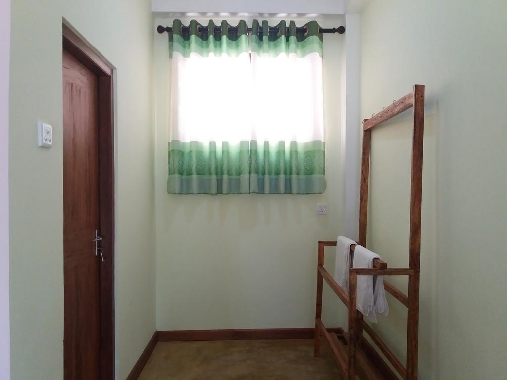 Dinaro Guest Hotel Ella Exterior photo